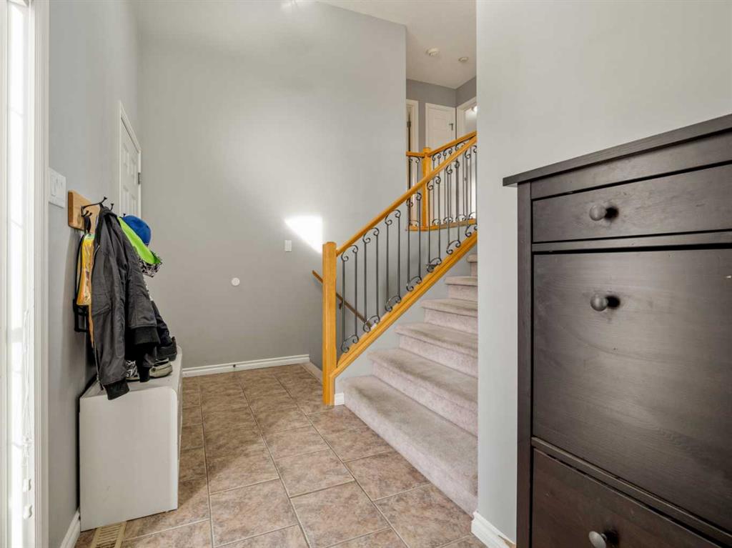 Picture for 47 Kodiak Boulevard N