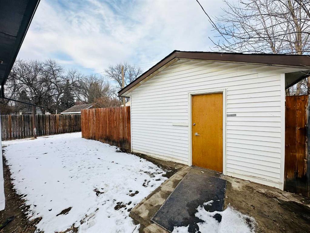 Picture for 1505 8 Avenue S