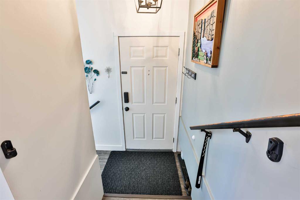 Picture for 285 Jerry Potts Boulevard W