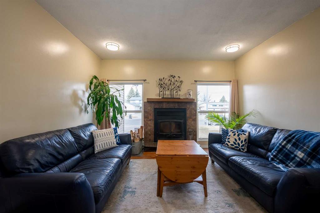 Picture for 139 Laval Boulevard W