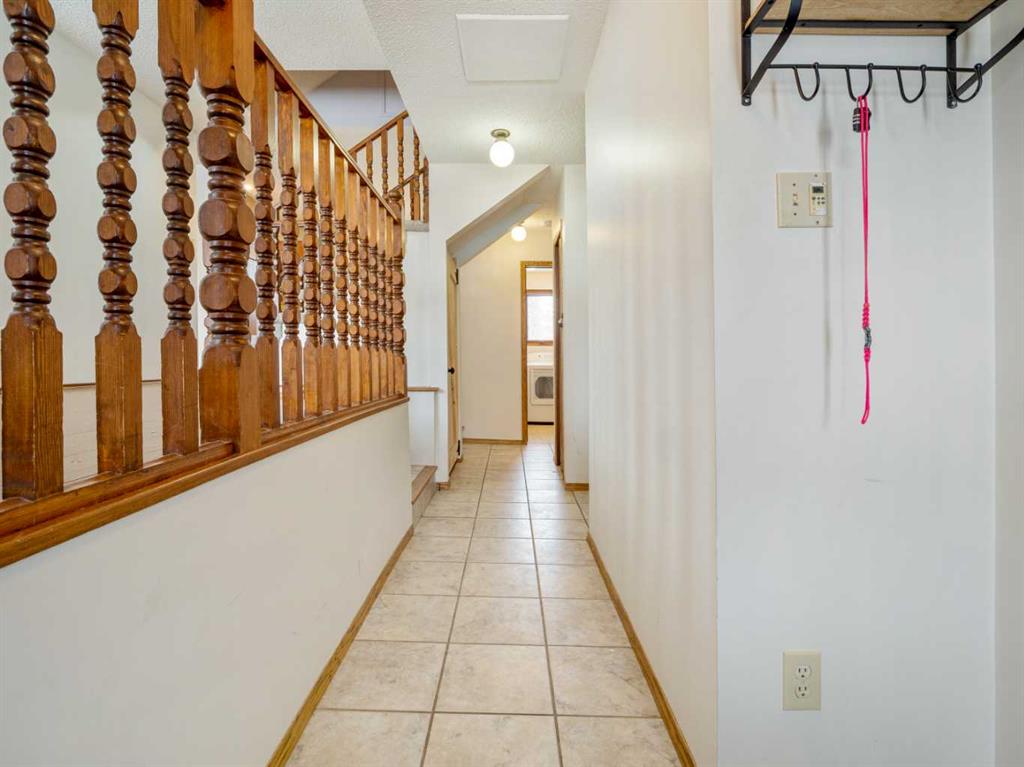 Picture for 31 Sheridan Place W