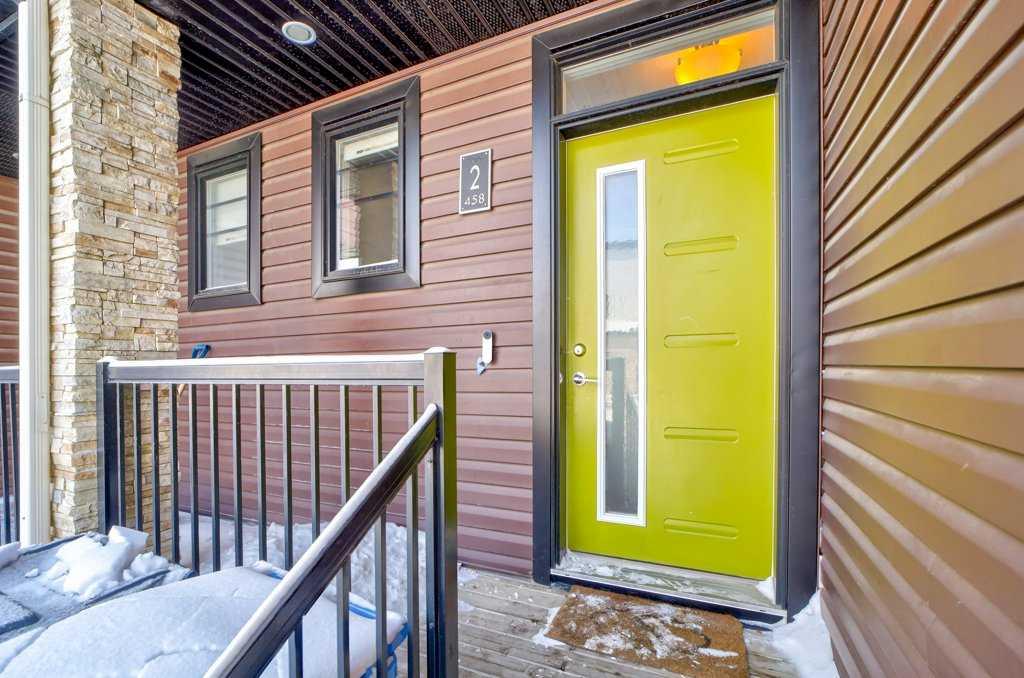 Picture for 2, 458 Highlands Boulevard W