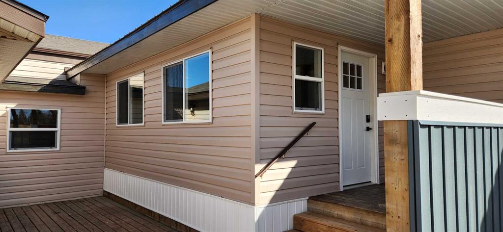 Picture for 33, 2715 westside Drive W