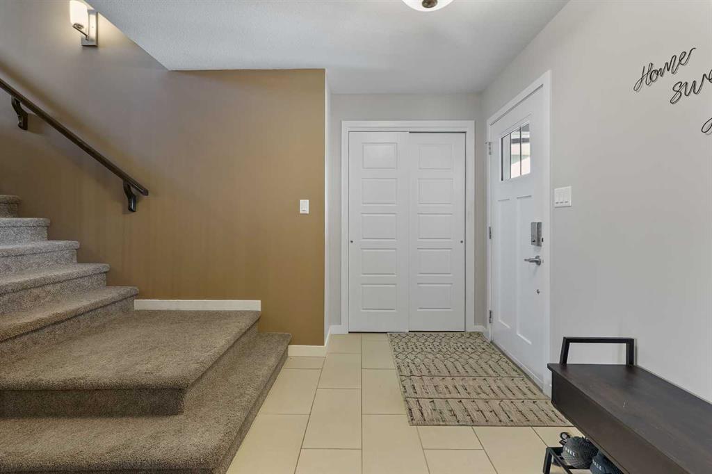 Picture for 493 Devonia Way W