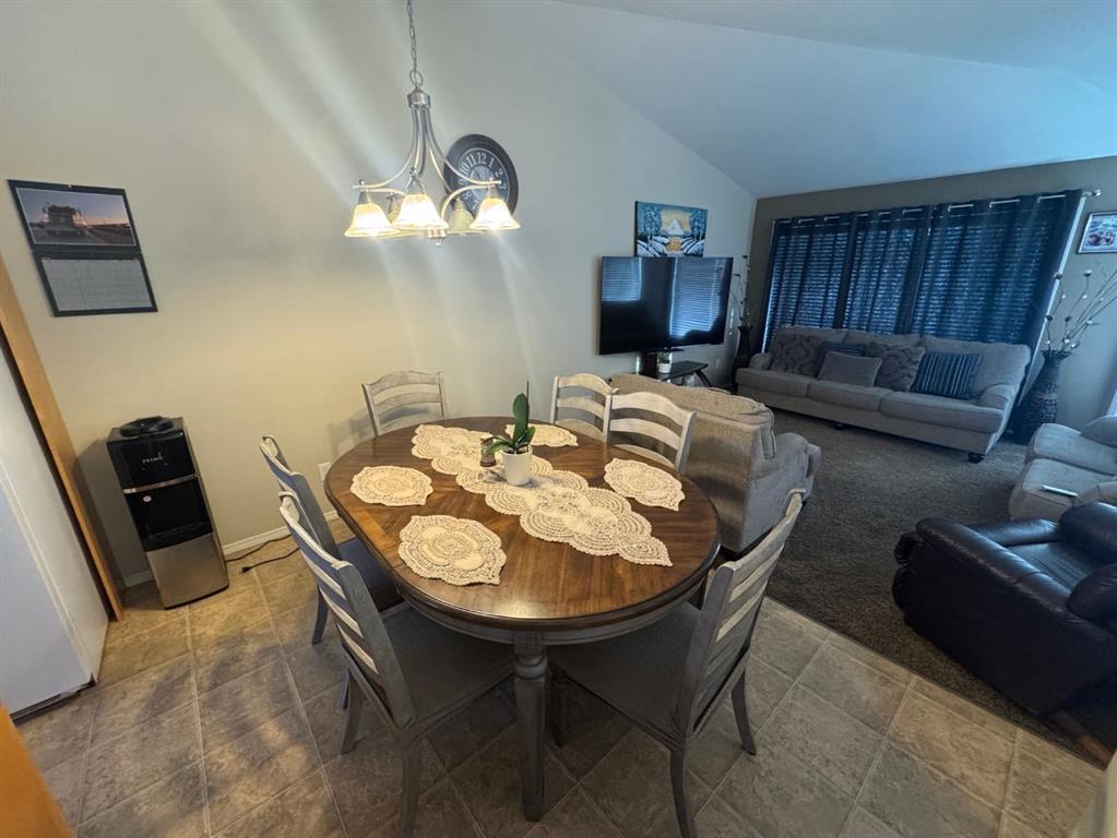 Picture for 79 SUNRIDGE Boulevard W