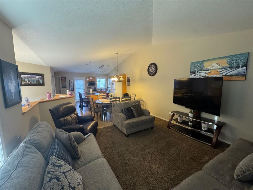 Picture for 79 SUNRIDGE Boulevard W