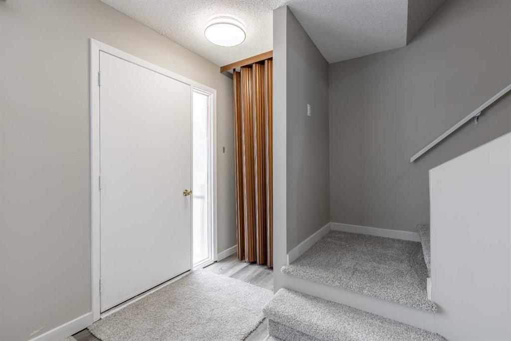 Picture for 2102 13 Street N