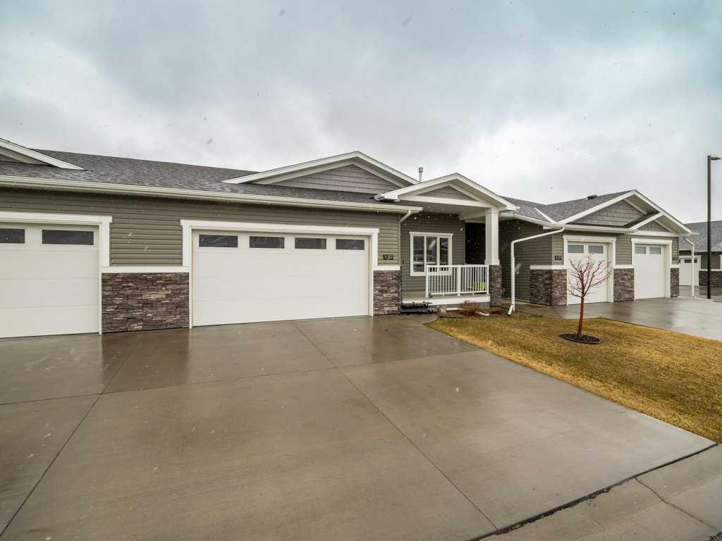 Picture for 3, 322 Northlander Bend W