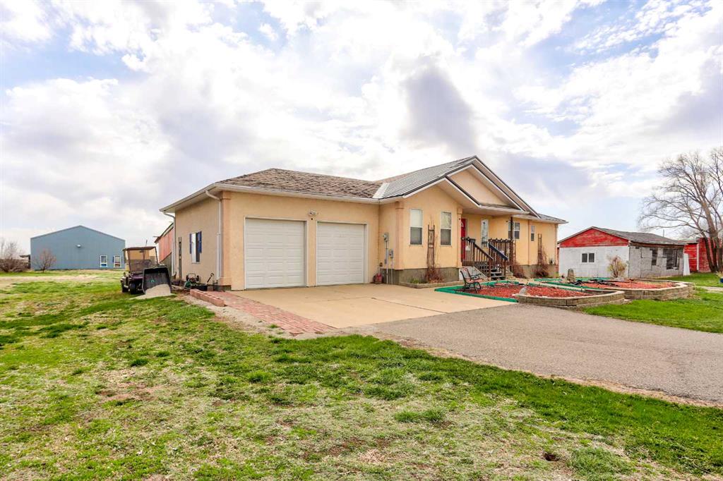 Picture for 80045 Range Road 205  
