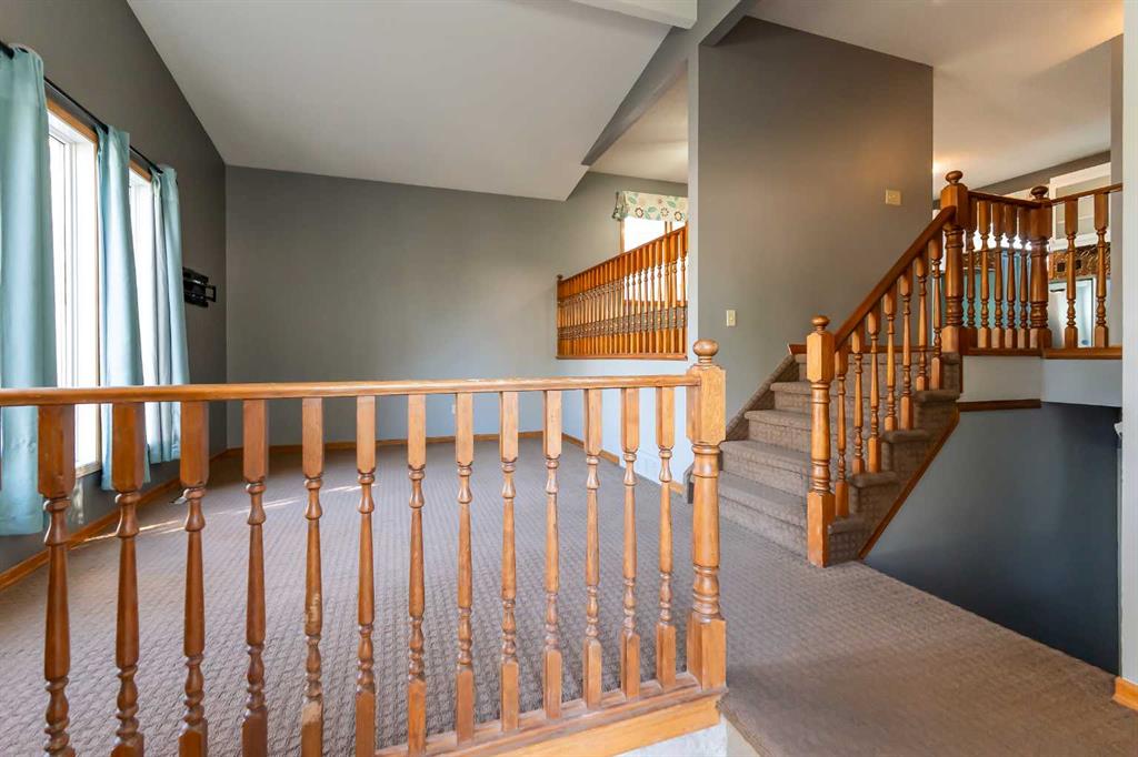 Picture for 897 Red Crow Boulevard W