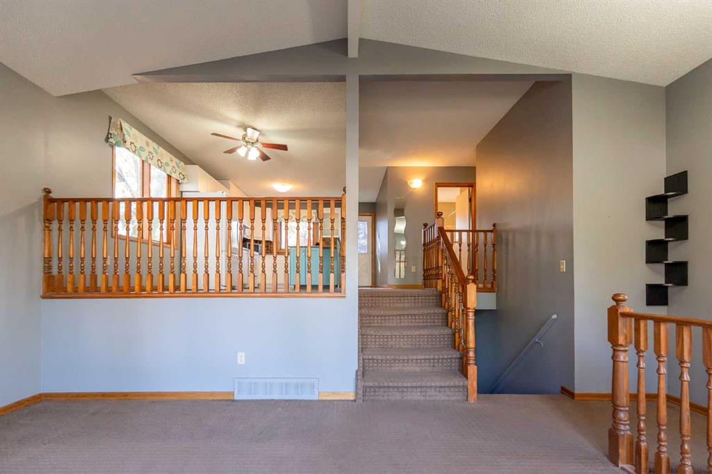 Picture for 897 Red Crow Boulevard W
