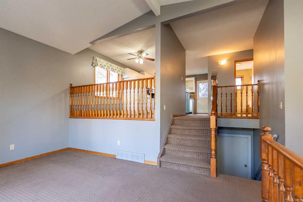 Picture for 897 Red Crow Boulevard W