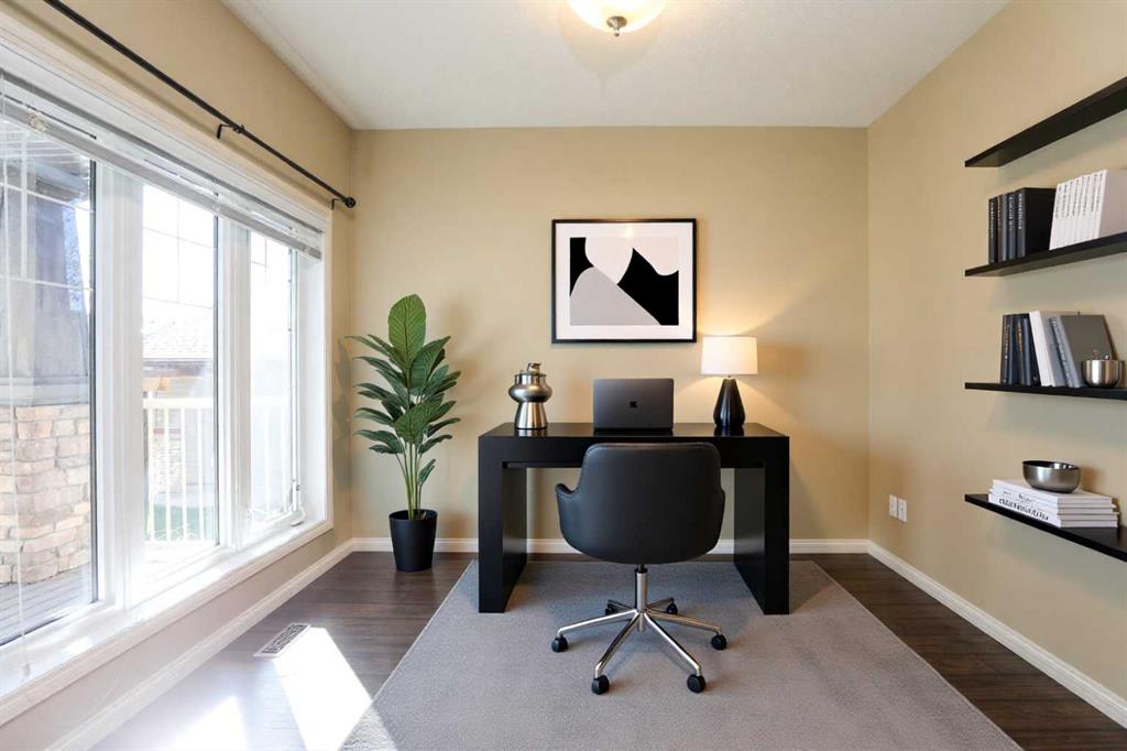 Picture for 132 Firelight Way W
