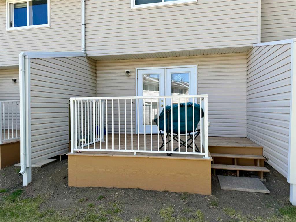 Picture for 56, 55 Lemoyne Crescent W