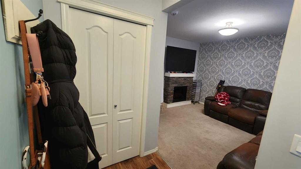 Picture for 86, 53 Keystone Terrace W