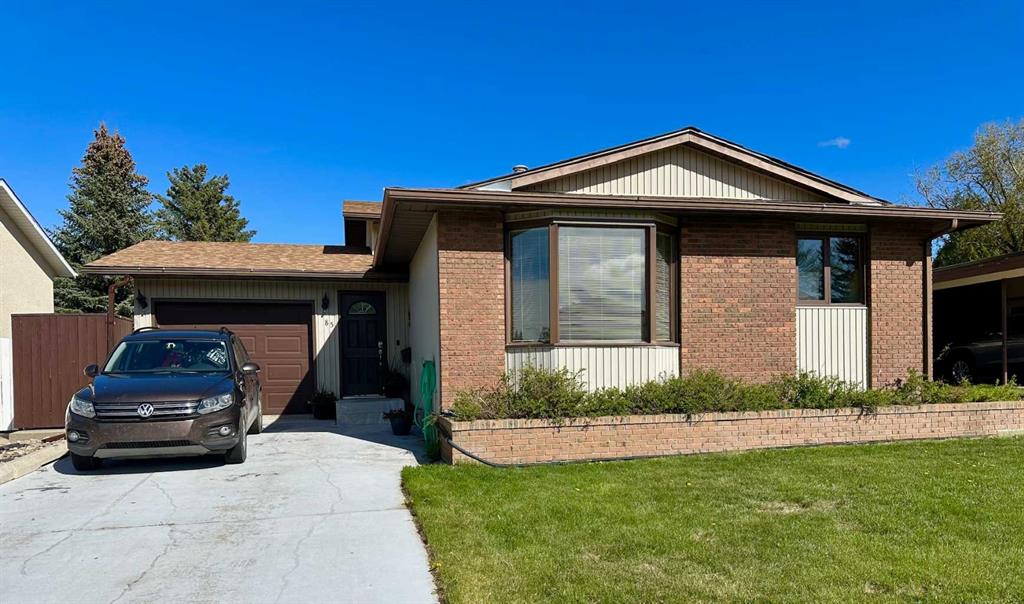 Picture for 85 Cayuga Crescent W
