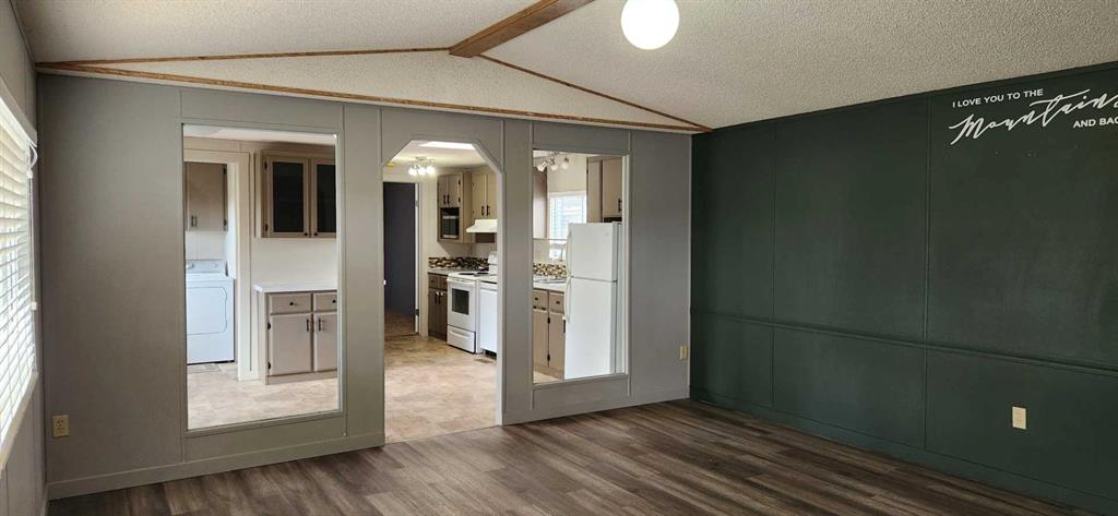 Picture for 51, 2715 westside Drive W