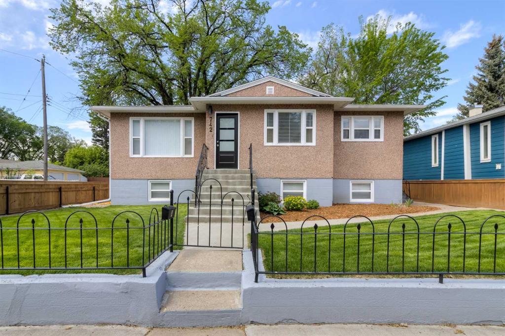 Picture for 742 5 Street S