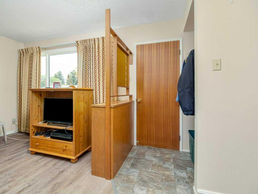 Picture for 2011 20 Street N