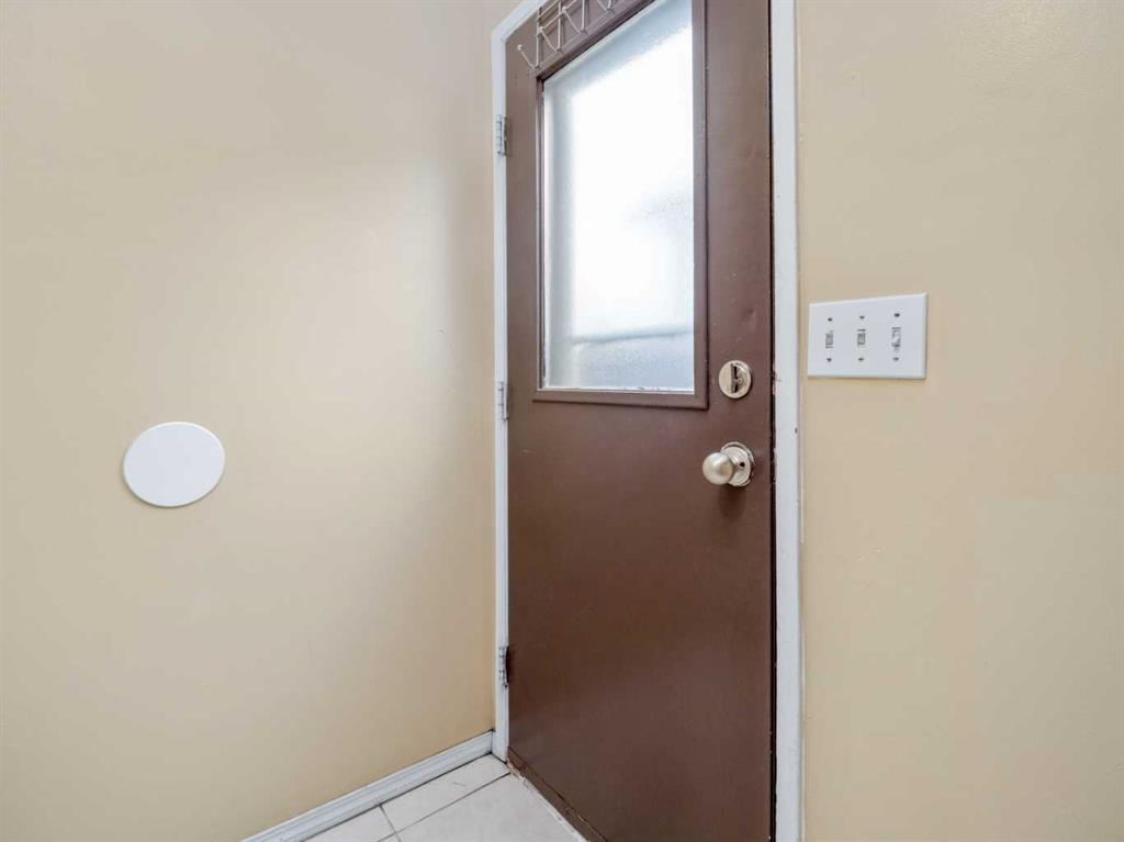 Picture for 3, 269 Laval Boulevard W