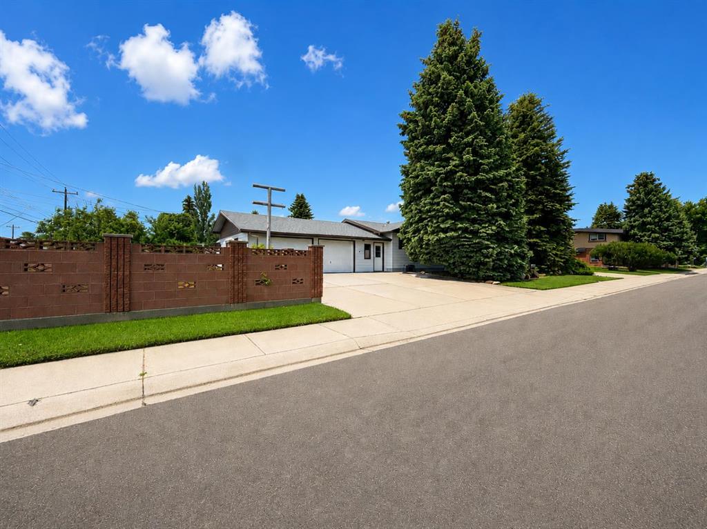 Picture for 2015 24 Street S