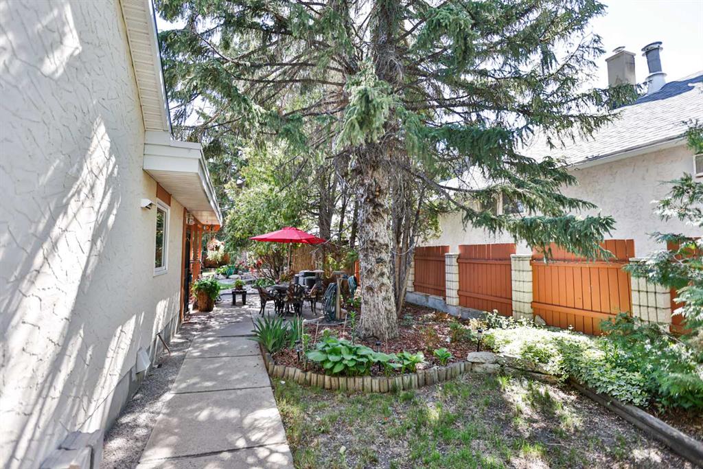 Picture for 1021 7 Street N