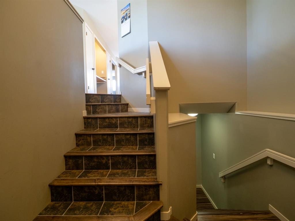 Picture for 148 Mt Sundial Court W