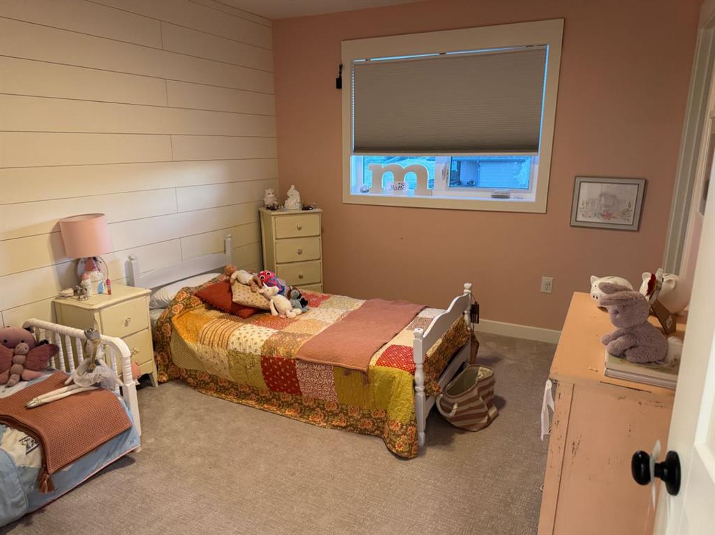 Picture for 902 Fairway Boulevard W https://www.cirrealty.ca/reb/ldar/5/A2233905_18.jpg
