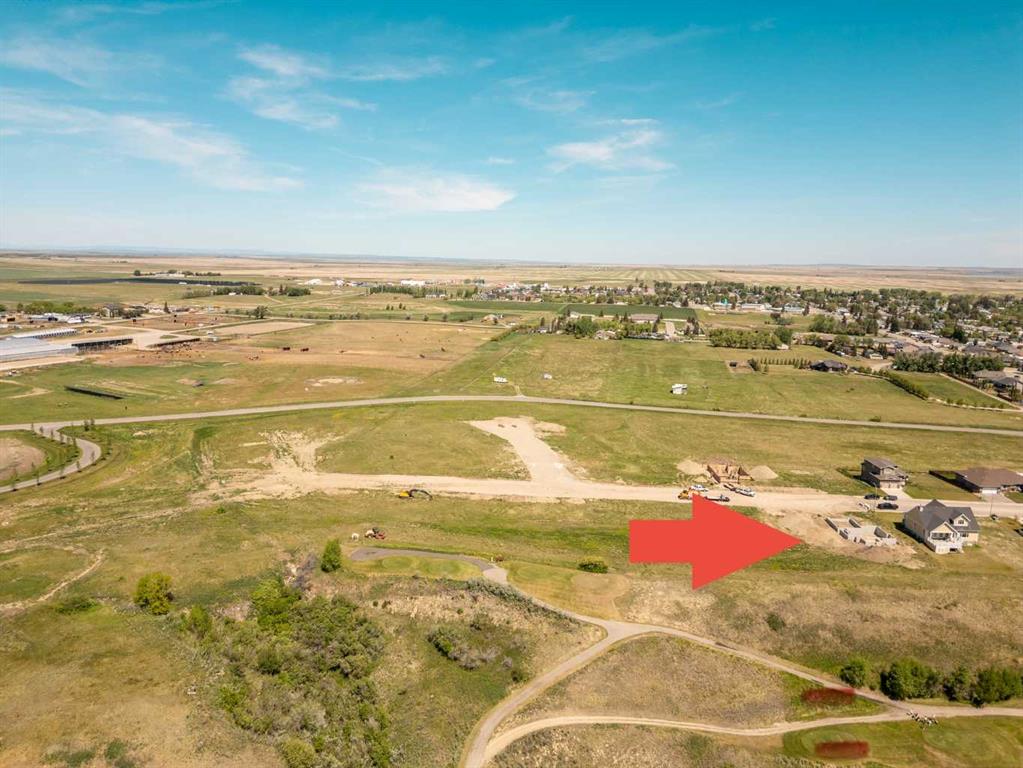 Picture for 902 Fairway Boulevard W https://www.cirrealty.ca/reb/ldar/5/A2233905_31.jpg
