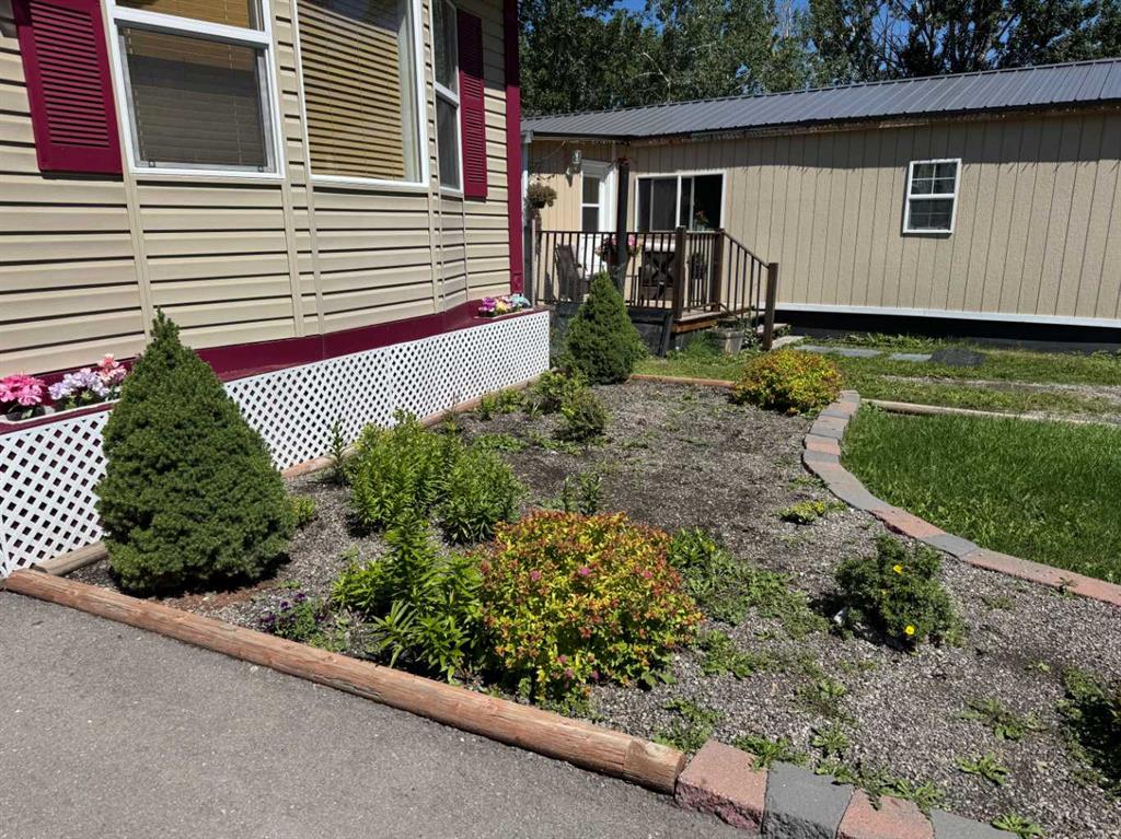 Picture for 6, 1229 Waterton Avenue 