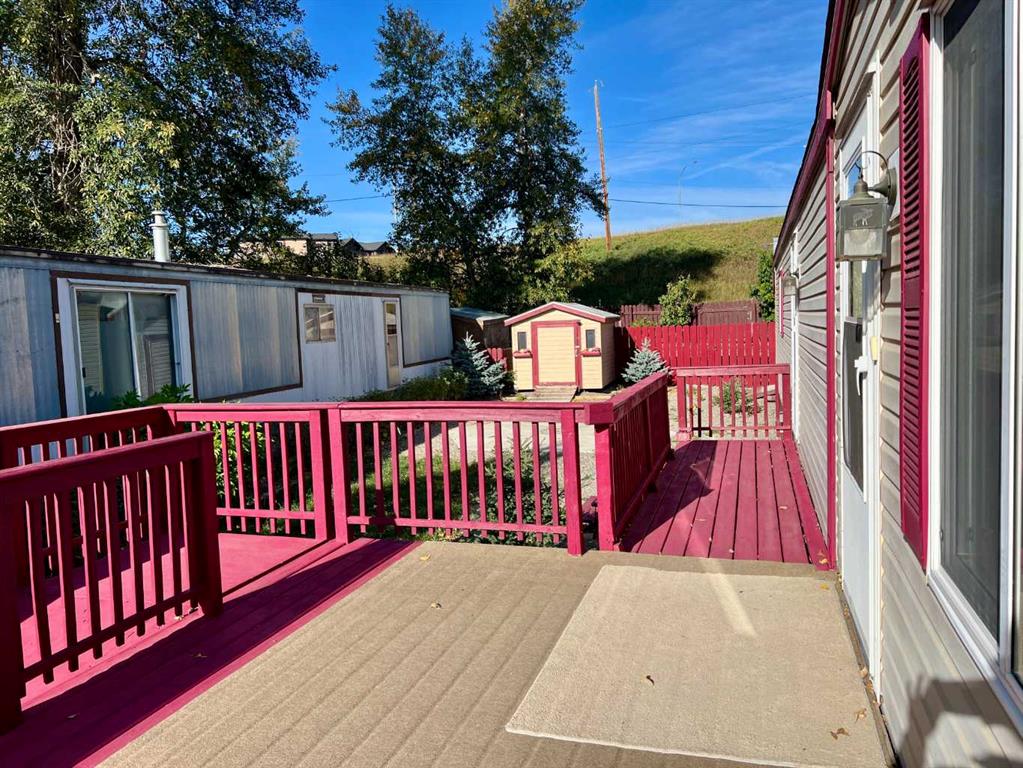 Picture for 6, 1229 Waterton Avenue 