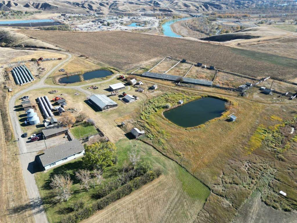 Picture for 221036 TWP RD 9-1A Township  https://www.cirrealty.ca/reb/ldar/5/A2265115_15.jpg