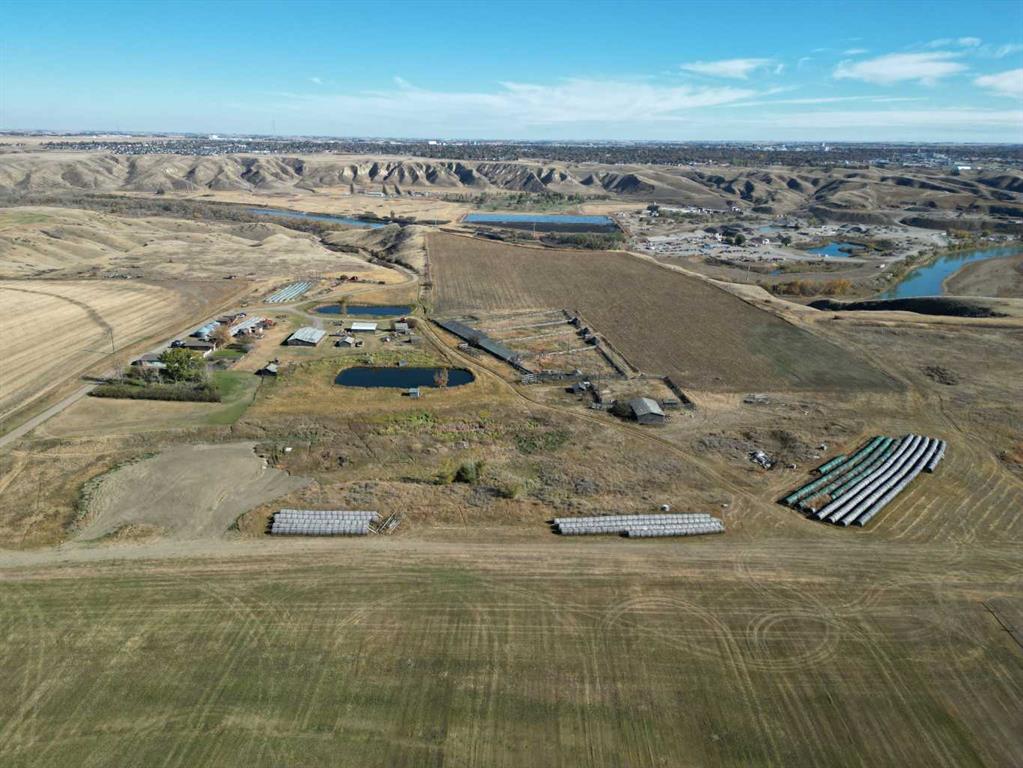 Picture for 221036 TWP RD 9-1A Township  https://www.cirrealty.ca/reb/ldar/5/A2265115_4.jpg