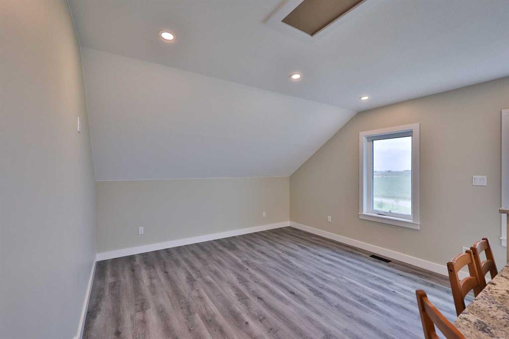 Picture for 204041 Twp Rd 6-3A   https://www.cirrealty.ca/reb/ldar/5/A2265275_38.jpg