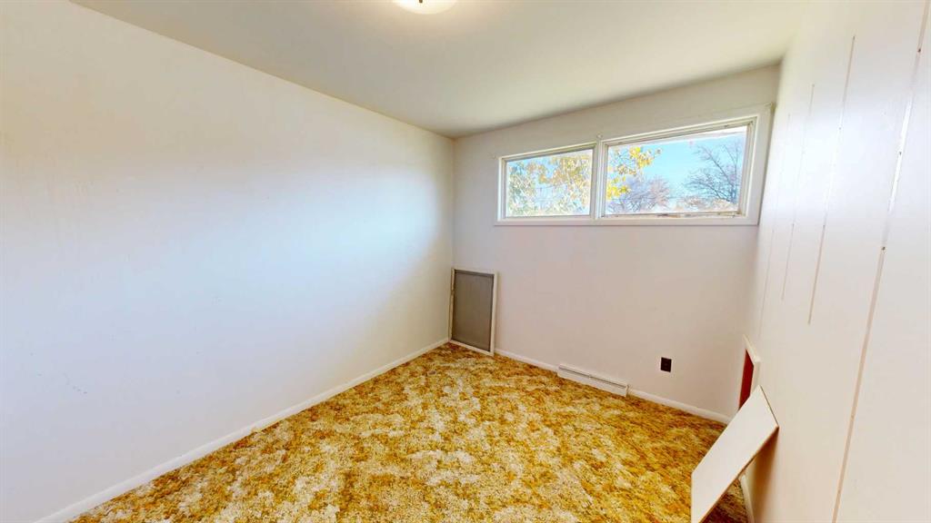 Picture for 34N 100E Street  https://www.cirrealty.ca/reb/ldar/5/A2266025_10.jpg
