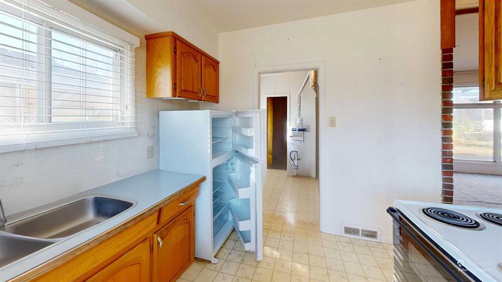 Picture for 34N 100E Street  https://www.cirrealty.ca/reb/ldar/5/A2266025_3.jpg