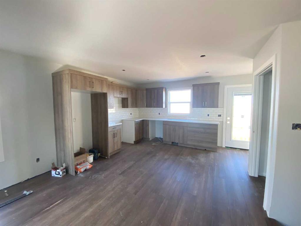 Picture for 4221 57 Street 