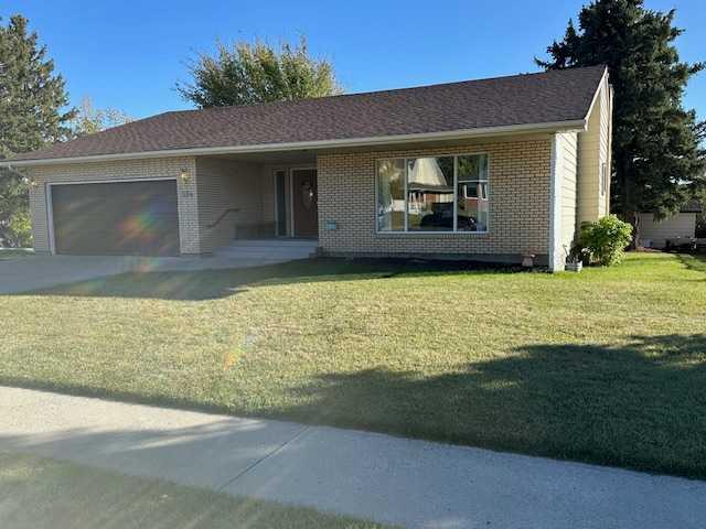 Picture for 584 2nd Avenue W