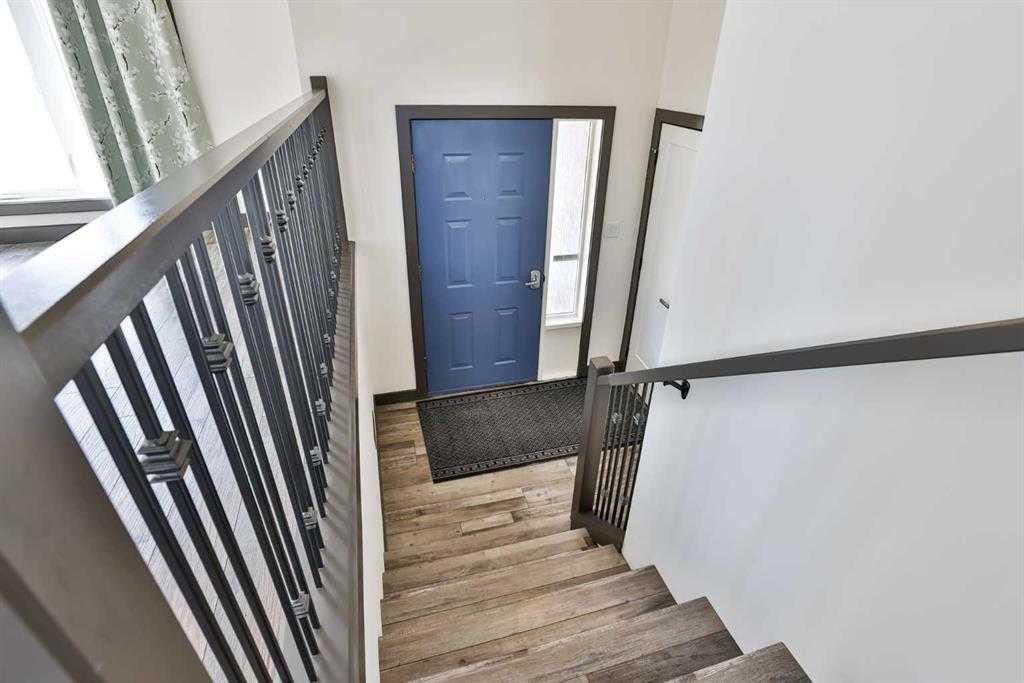 Picture for 11 Wildwood Crescent W