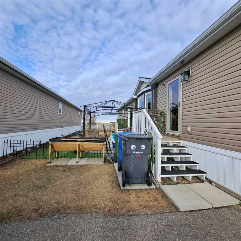 Picture for 212 Engineer Avenue 