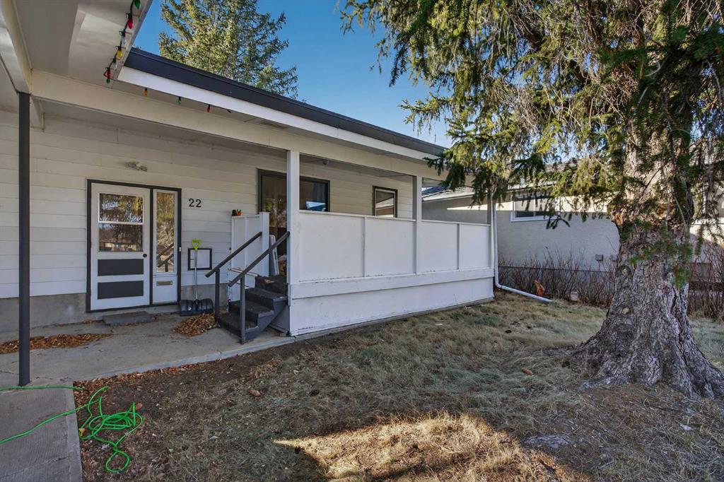 Picture for 22 Acadia Road W