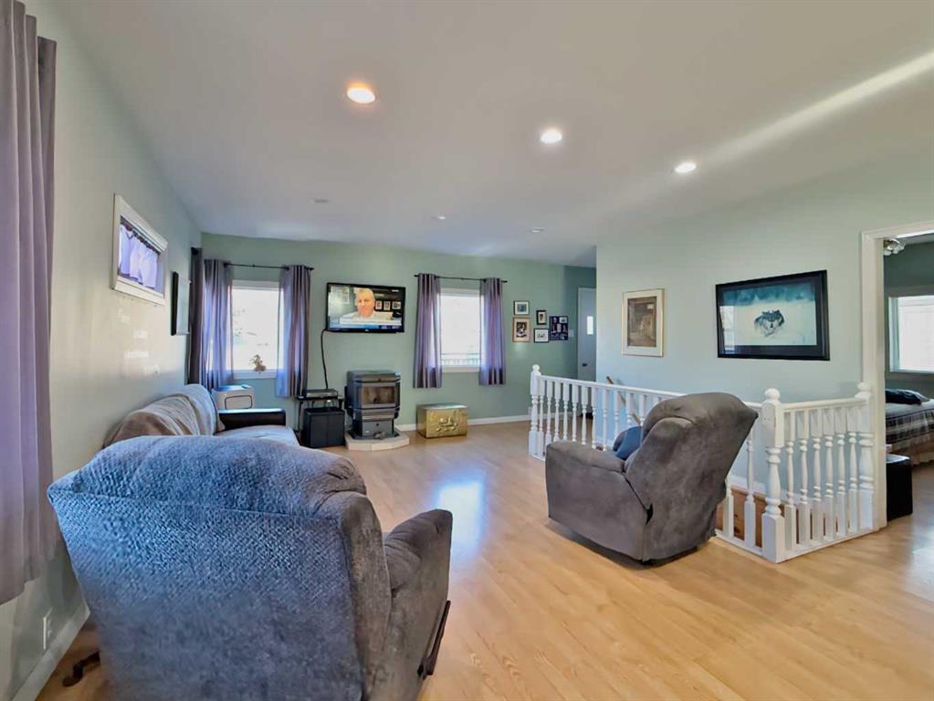 Picture for 12718 21 Avenue 