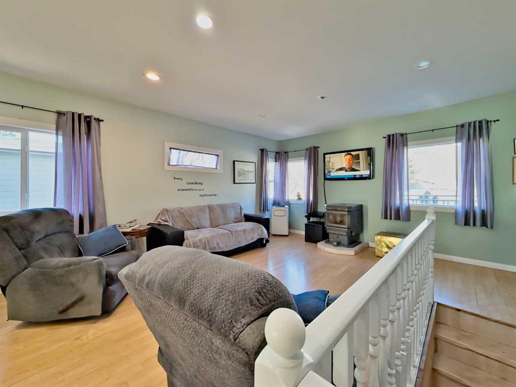 Picture for 12718 21 Avenue 