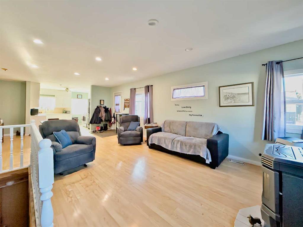 Picture for 12718 21 Avenue 