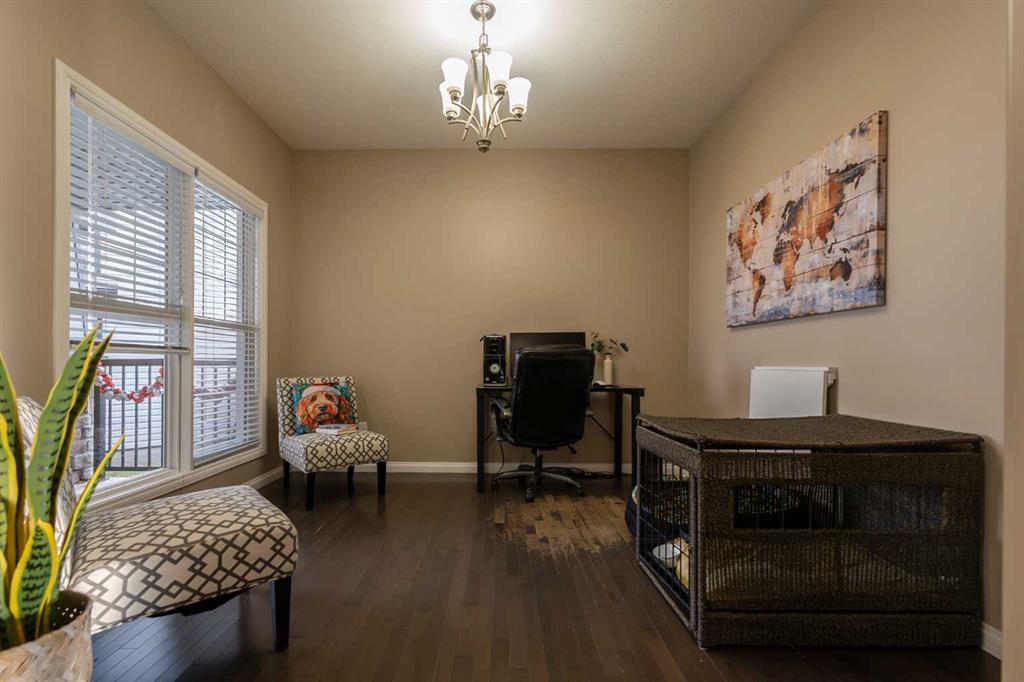 Picture for 733 Twinriver Loop W