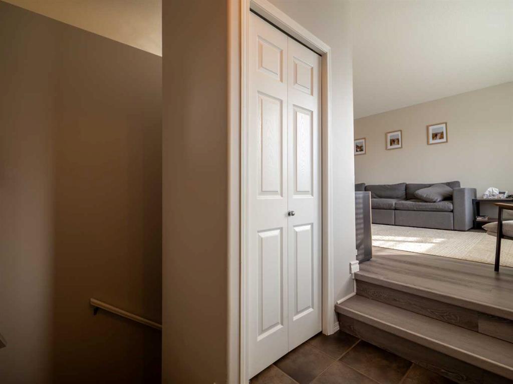 Picture for 263 Mt Sunburst Way W