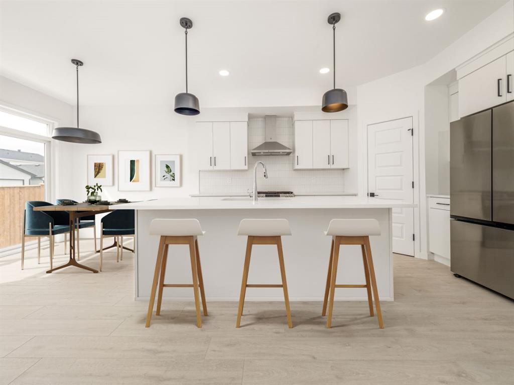 Picture for 4340 25 Avenue S