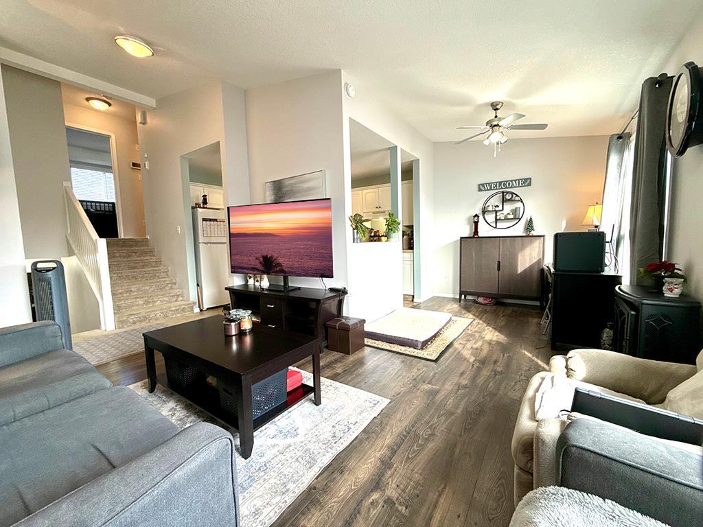 Picture for 15 Dakota Road W