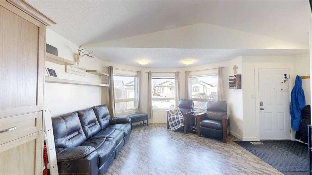 Picture for 668 Blackfoot Terrace W