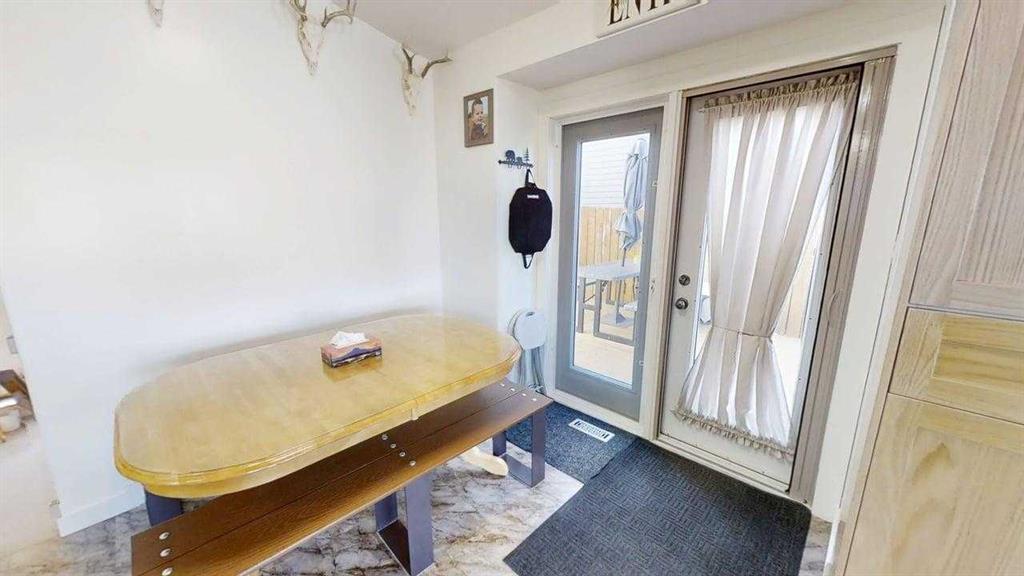 Picture for 668 Blackfoot Terrace W